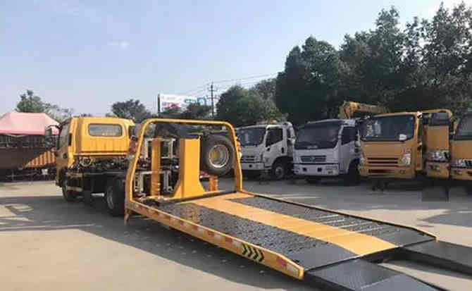 吉阳区汽车中途维修案例