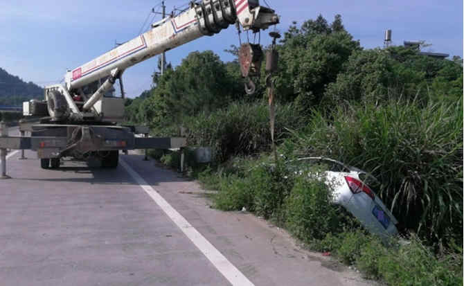吉阳区重载吊车救援 吉阳区重载吊车救援